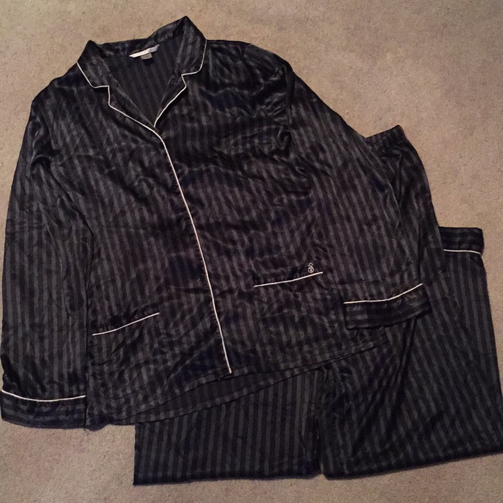 😍Victoria’s Secret Pajamas🌸 PRICE DROP
